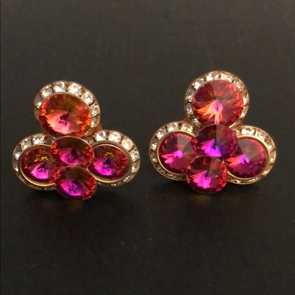HOT PINK IRIDESCENT RHINESTONE GEM GOLD EARRINGS - Picture 4 of 15